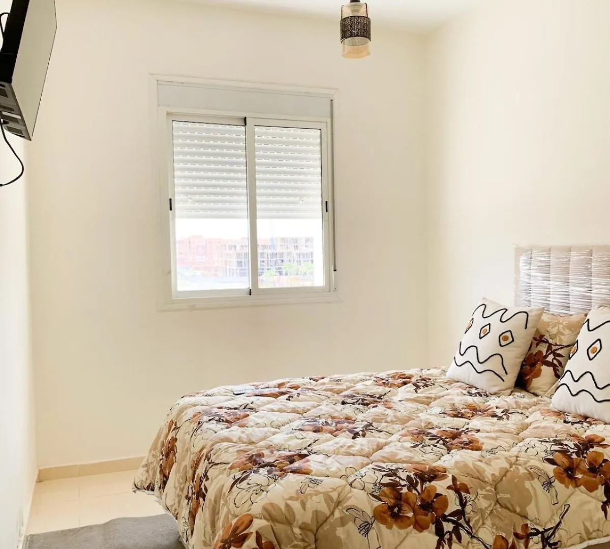 Modern Apartment Near Airport  Marrakesh